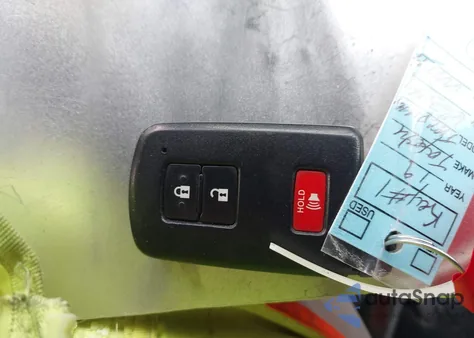 2019 Toyota Tacoma Trd Off Road z USA, uszkodzony, nr VIN 3TMDZ5BN7KM068339